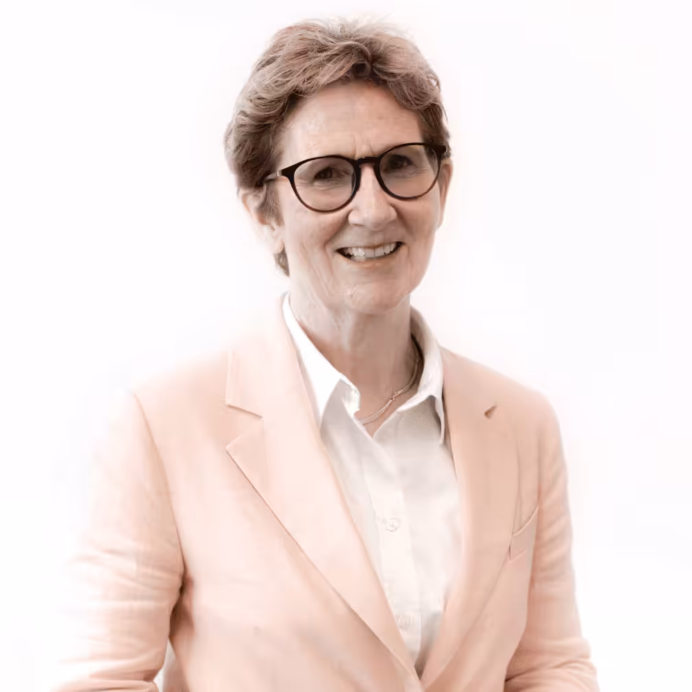 Dr Emer MacSweeney