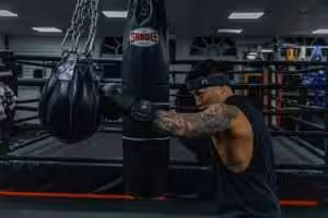 A boxer training while wearing Rezon Halos®
