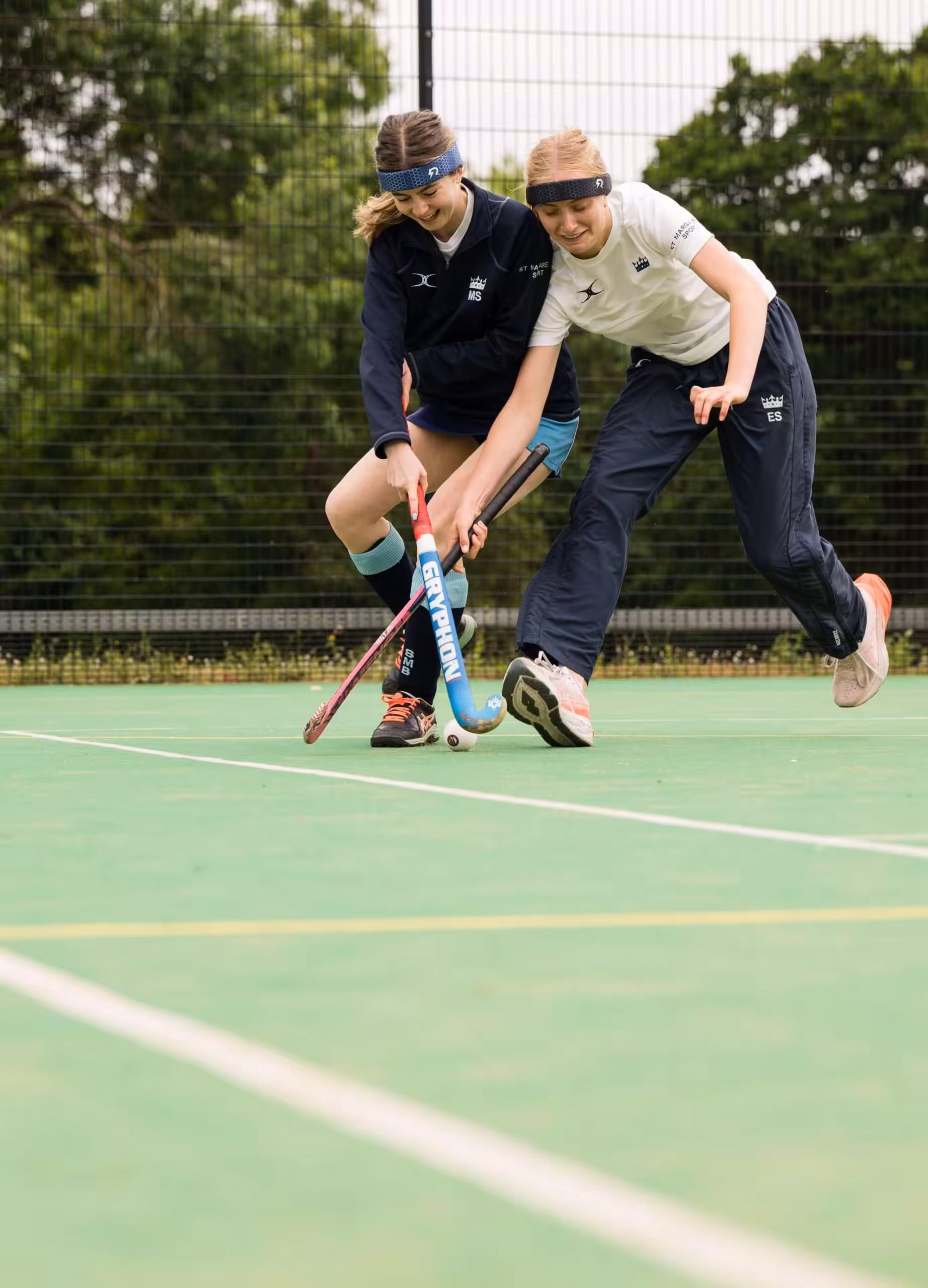 Rezon Halos® brain protection being worn in hockey training.