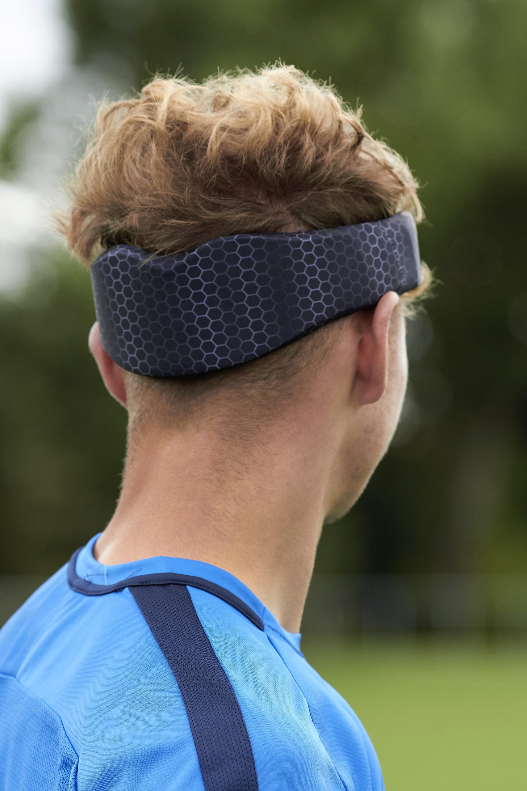 Rezon Halo® covers the occipital region of the head to reduce brain injury risk. Rezon Halo® covers the occipital region of the head to reduce brain injury risk.